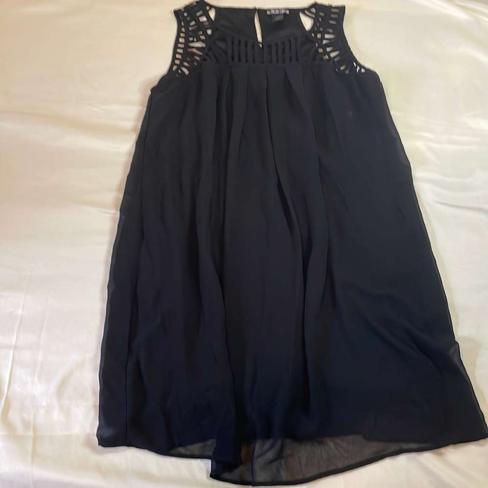 Cute black dress
